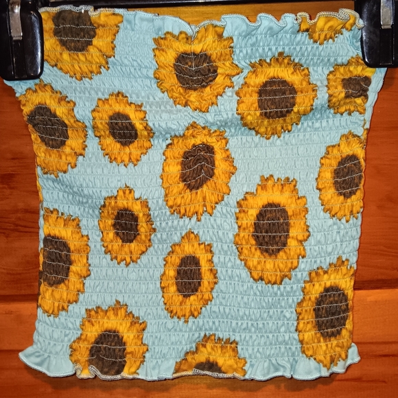Rue21 Tops - Strapless ribbed sunflower crop top
